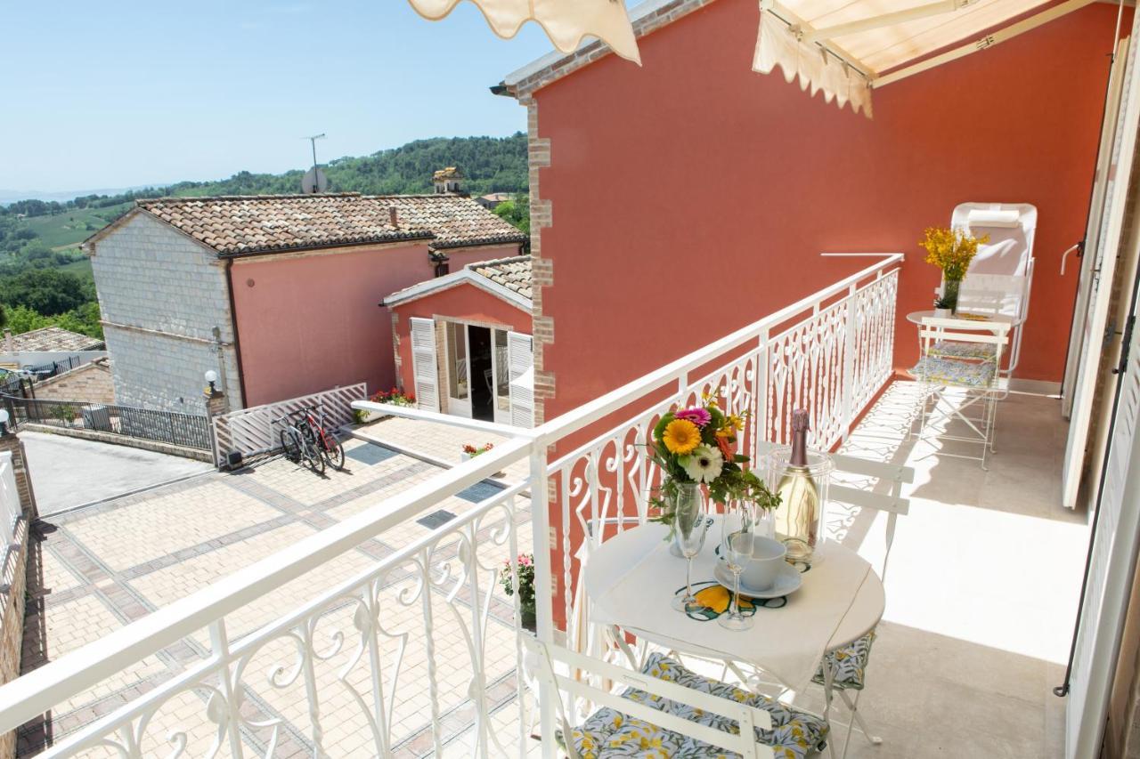 مبيت وإفطار سيرولو Fonte D'Olio Conero Relais المظهر الخارجي الصورة