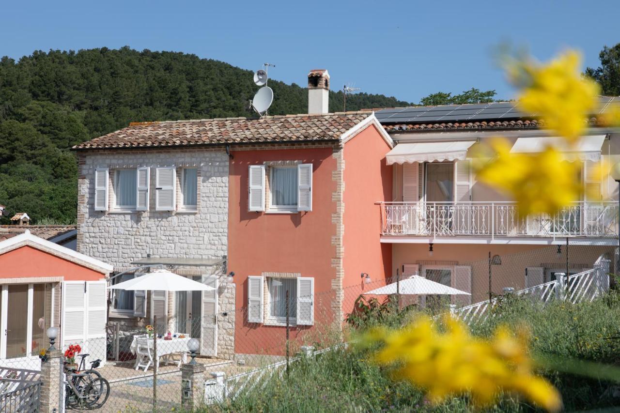 مبيت وإفطار سيرولو Fonte D'Olio Conero Relais المظهر الخارجي الصورة