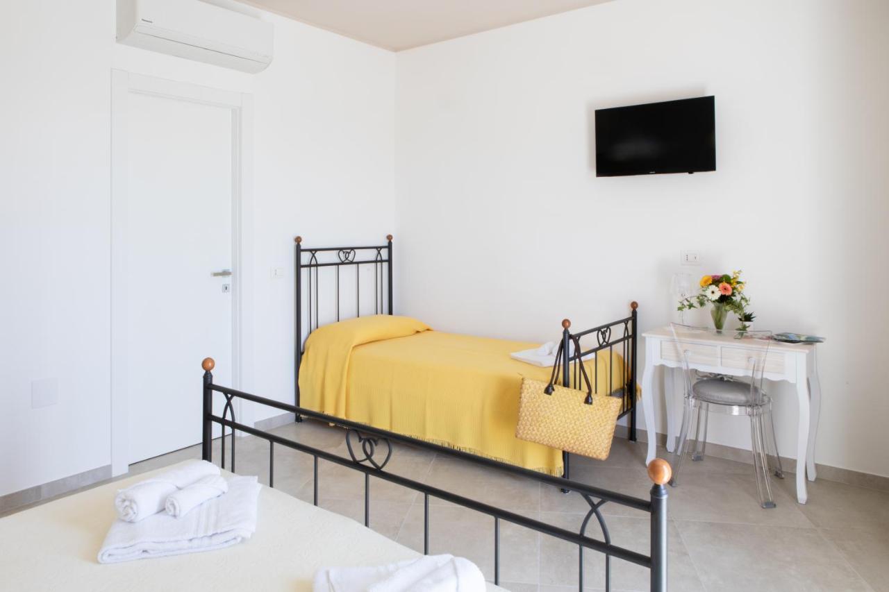 مبيت وإفطار سيرولو Fonte D'Olio Conero Relais الغرفة الصورة