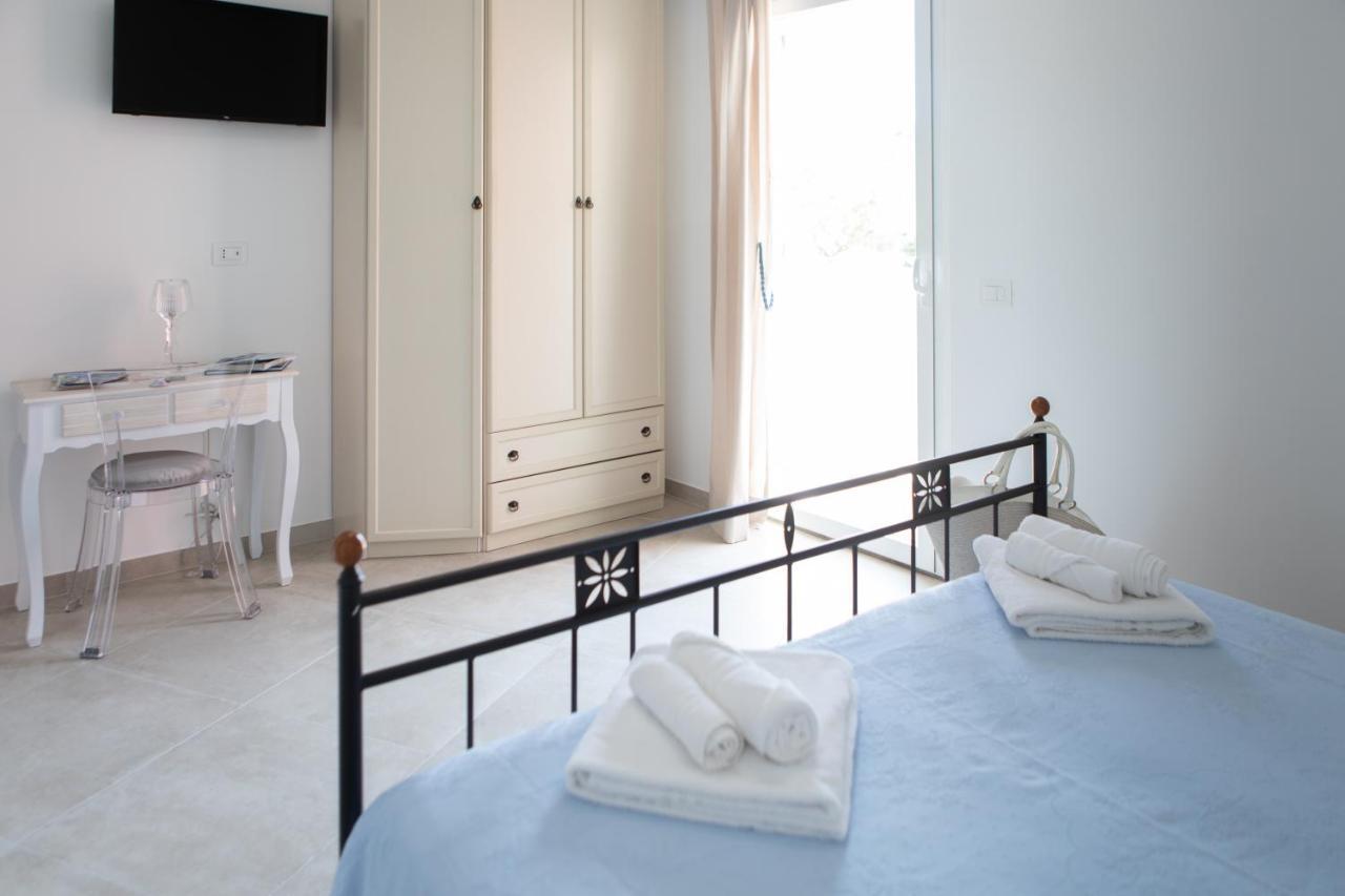 مبيت وإفطار سيرولو Fonte D'Olio Conero Relais الغرفة الصورة